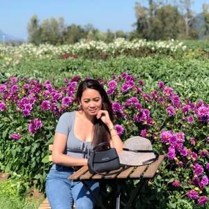 Meet your Posher, Hiedy